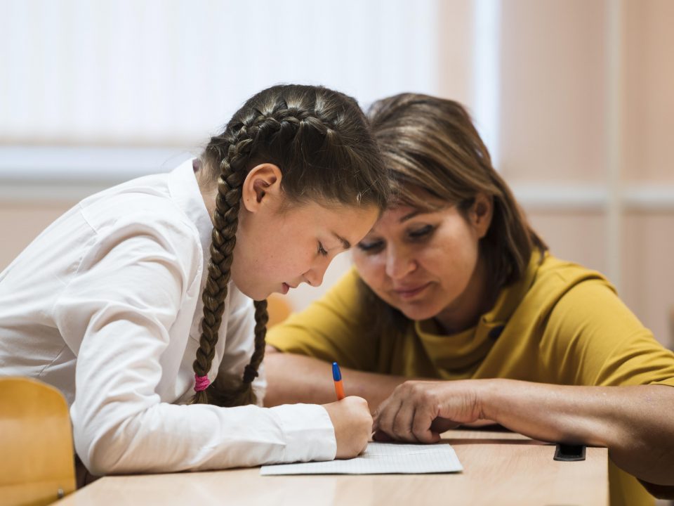 Évaluations nationales 2026 : où en sont les élèves français et pourquoi le soutien scolaire peut aider ?